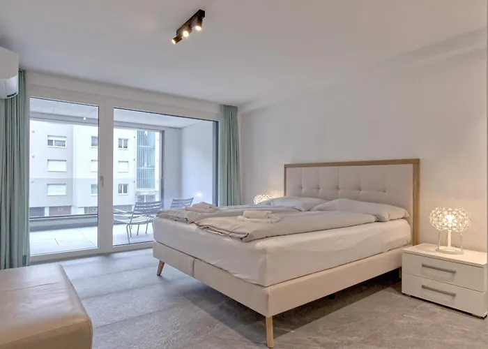 Jungfraucenter Brienzersee - Griwa Rent アパート