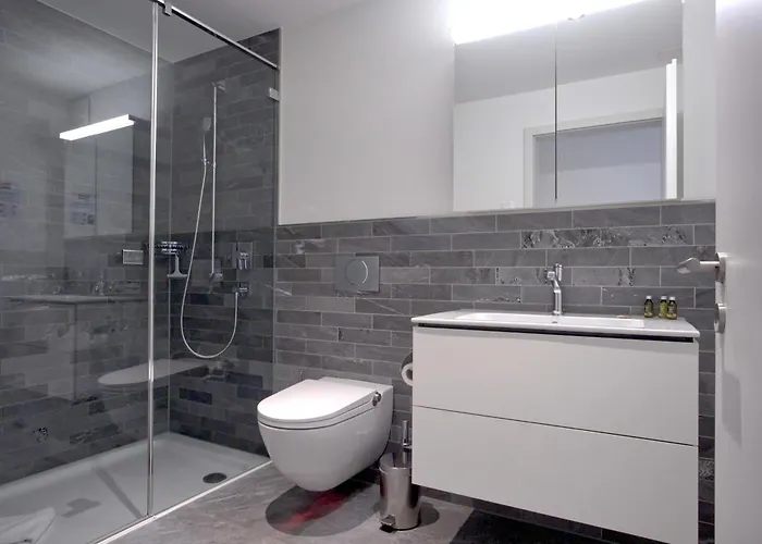 Jungfraucenter Brienzersee - Griwa Rent